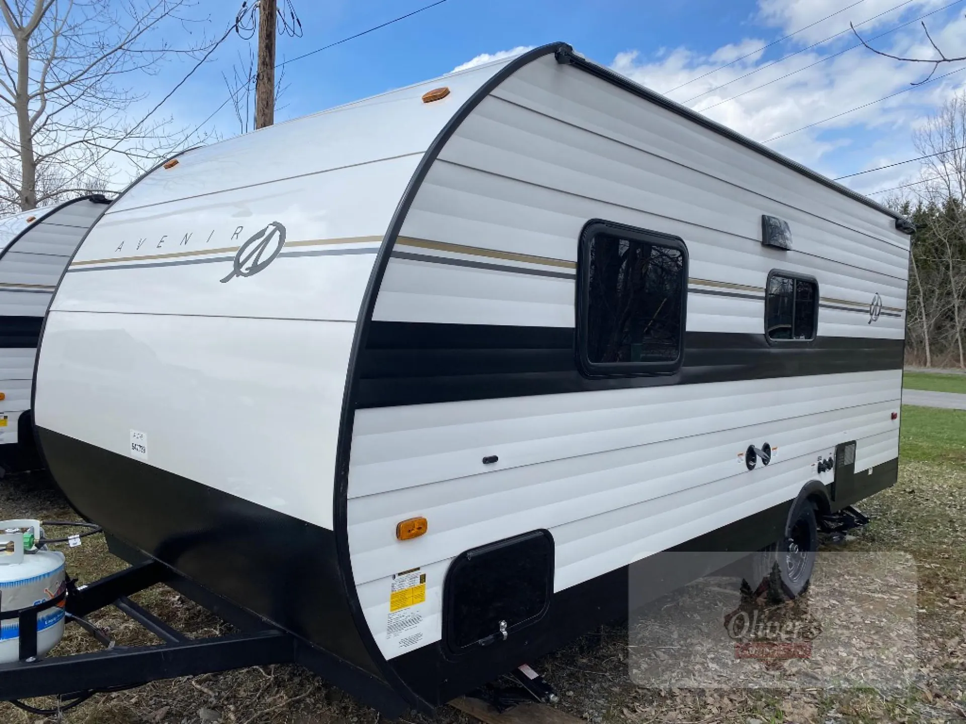 2025 Cruiser RV Avenir 17RB - Photo 4