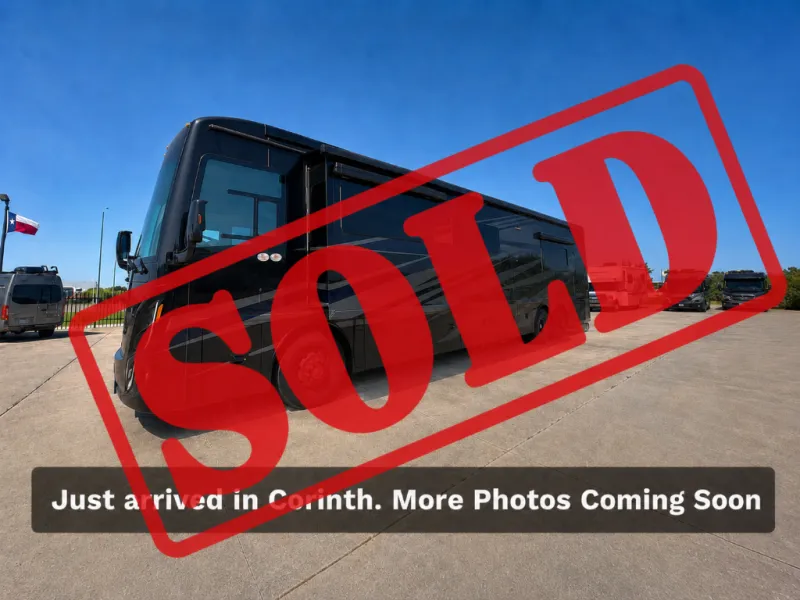 2026 Tiffin Zephyr 45 FZ - Photo 2