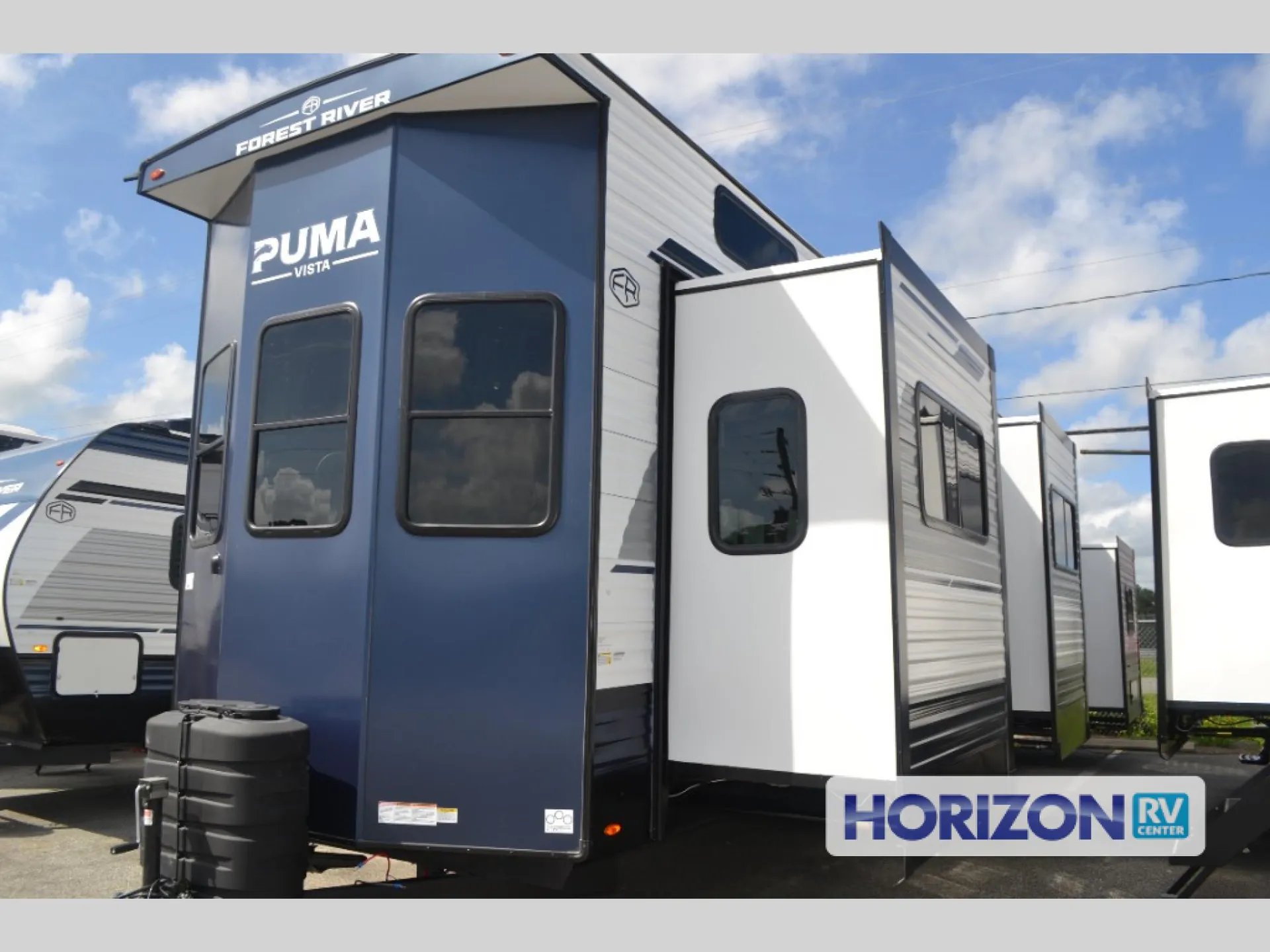 2027 Forest River Puma Vista 403LFT — Photo 5