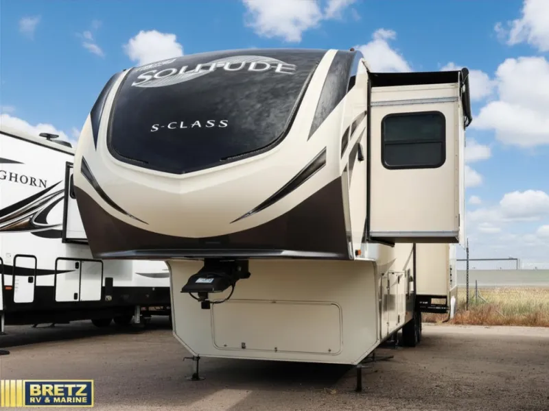 2019 Grand Design Solitude S-Class 3350RL - Photo 3