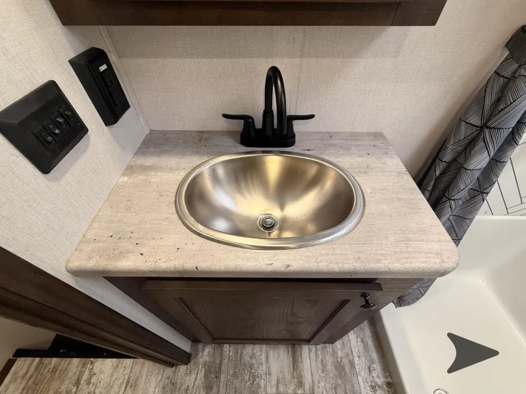 2022 Forest River XLR Nitro 35DK5, Photos photo 29