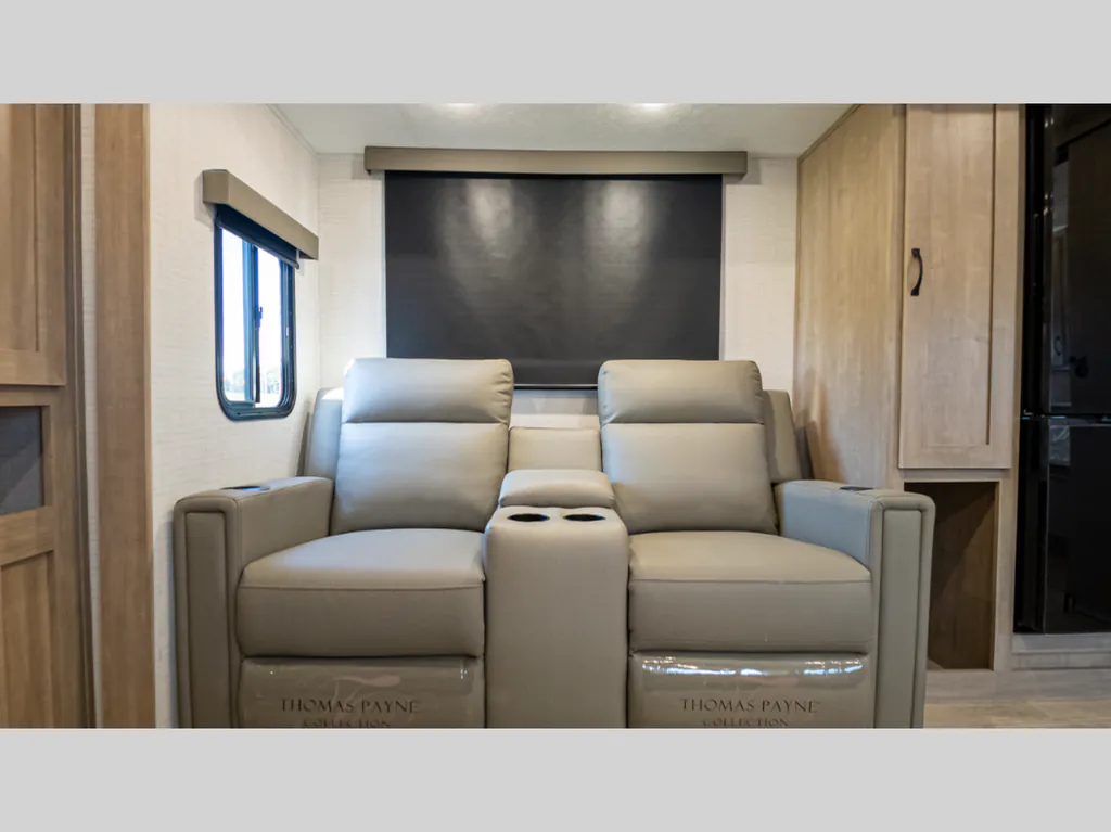 2026 Forest River Solaire 2420RBS, Photos photo 17