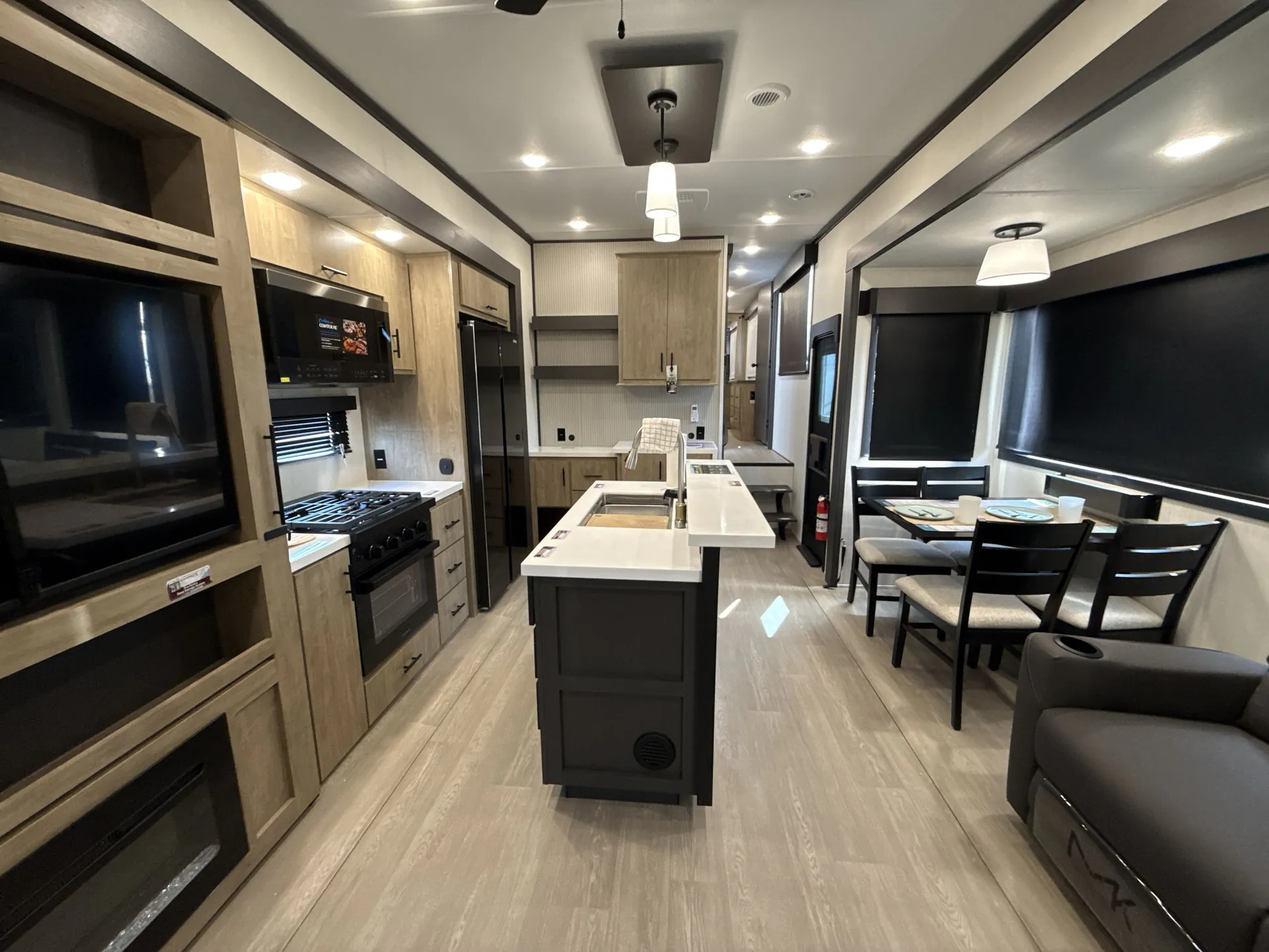 2026 Forest River Campsite Elite 32BAM — living area main