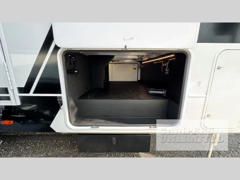 2027 Brinkley Model Z New    3210 - Photo 2