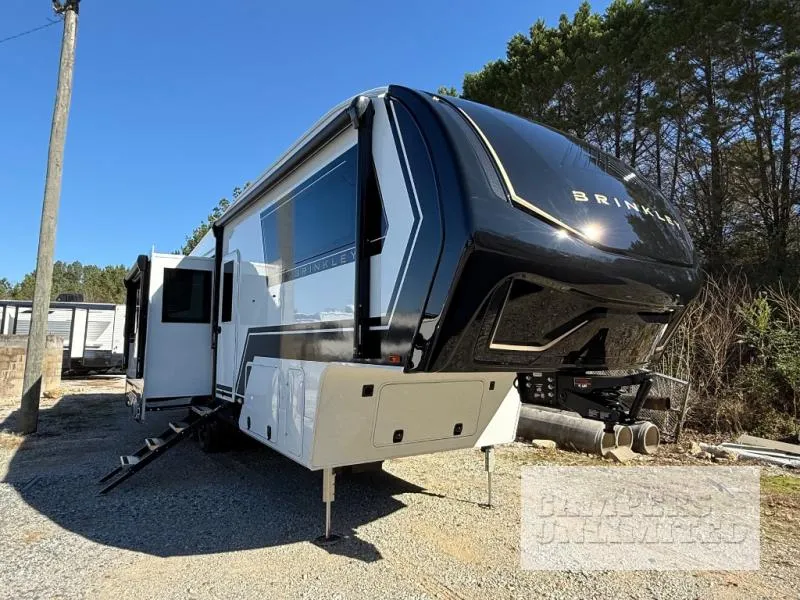 2026 Brinkley Model Z 3110 - Photo 2