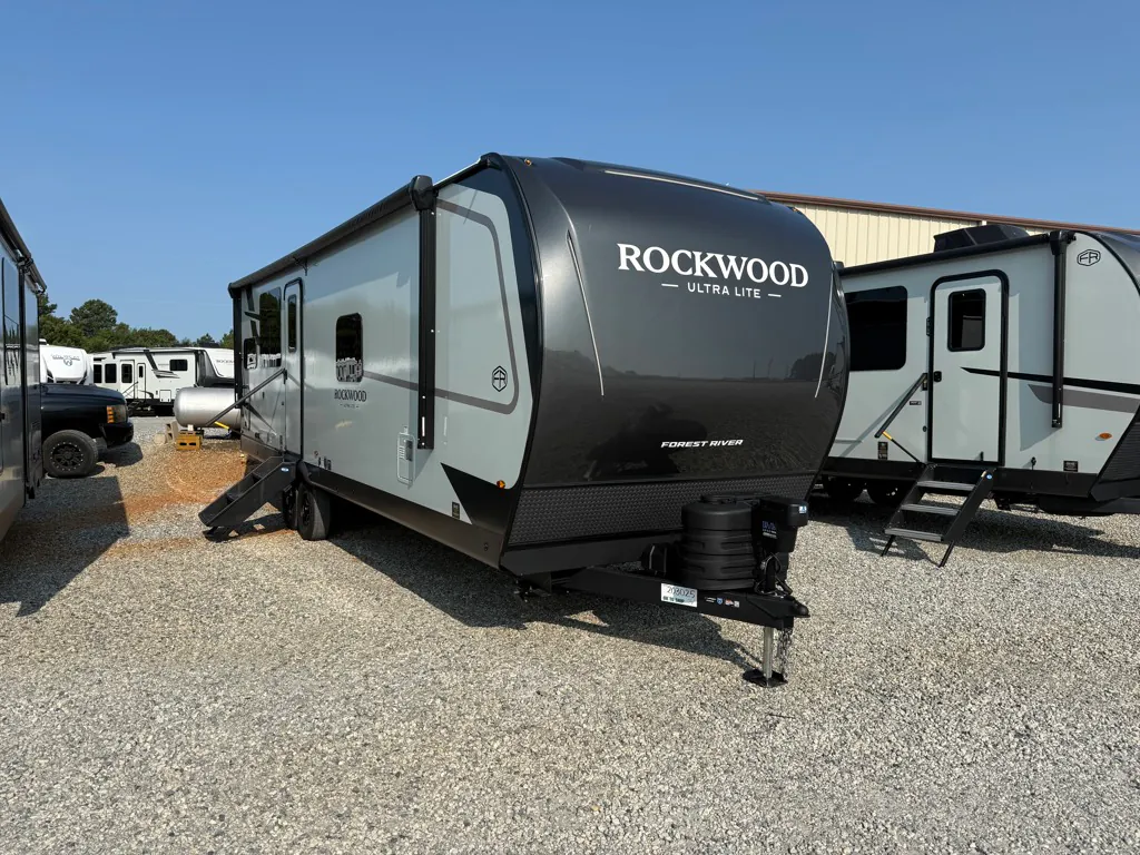 2027 Forest River Rockwood Ultra Lite 2711RK