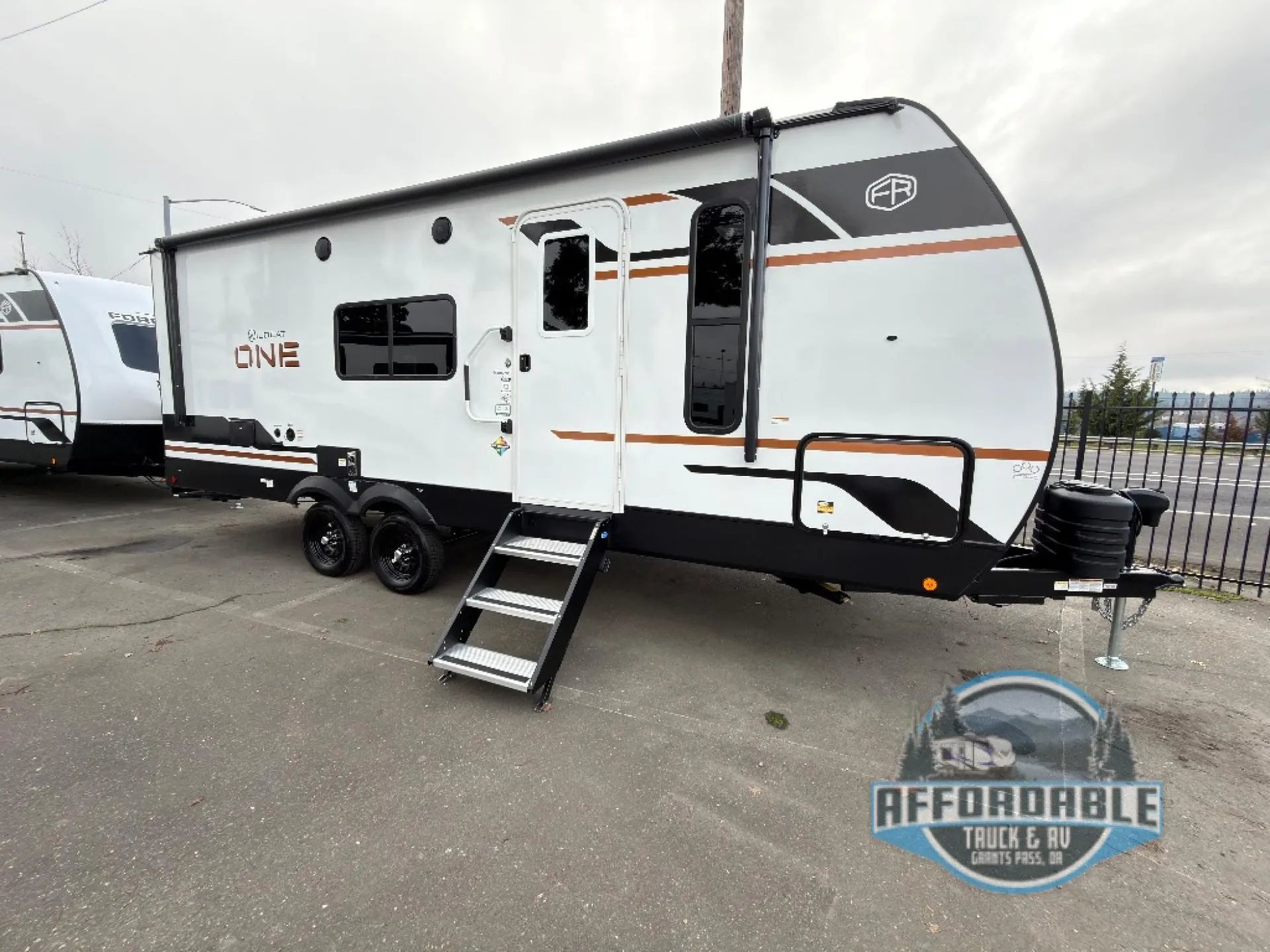 2026 Forest River Wildcat ONE 221CHEF - Photo 2