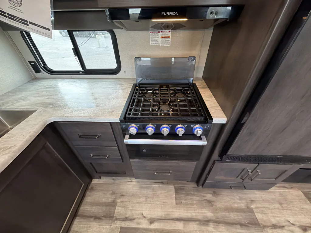 2023 Grand Design Transcend Xplor 321BH, Photos photo 11
