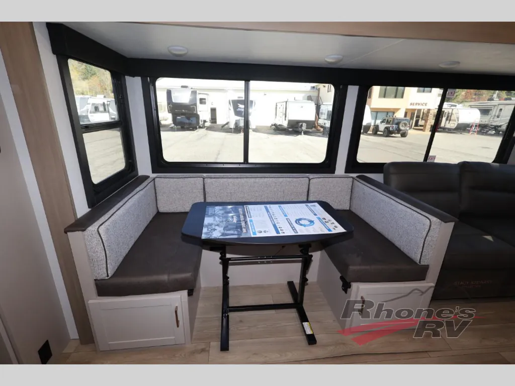 2027 Jayco Jay Feather 29BHB, Photos photo 10