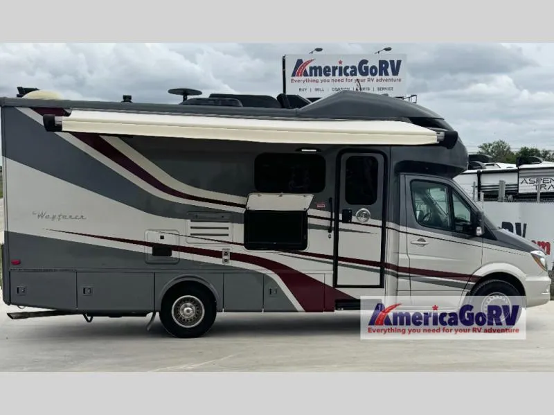 2019 Tiffin Wayfarer 25 RW - Photo 4