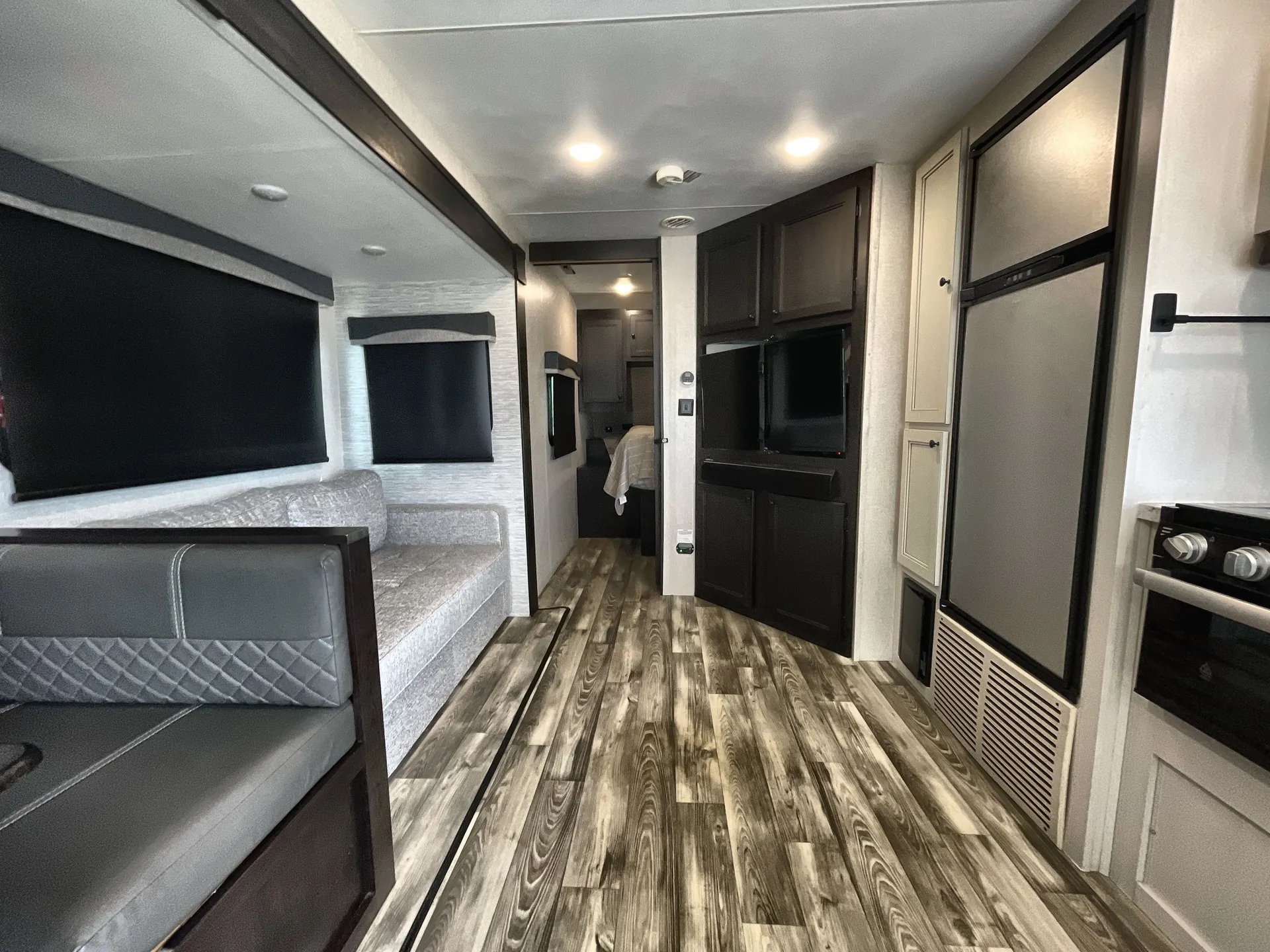 2022 Highland Ridge Mesa Ridge S-Lite 252RB - Photo 3