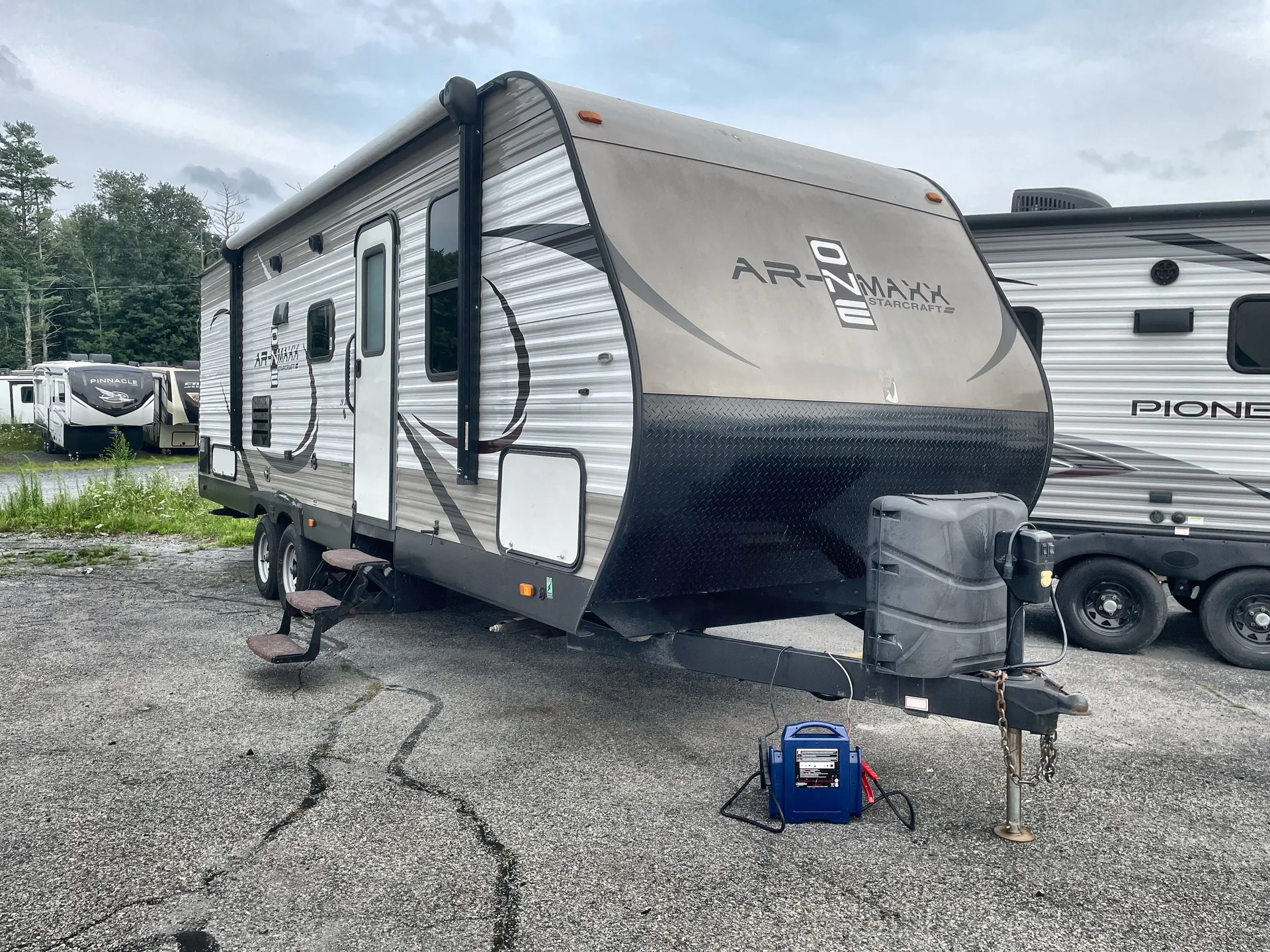 2017 Starcraft AR-ONE MAXX 26BHS - Photo 2