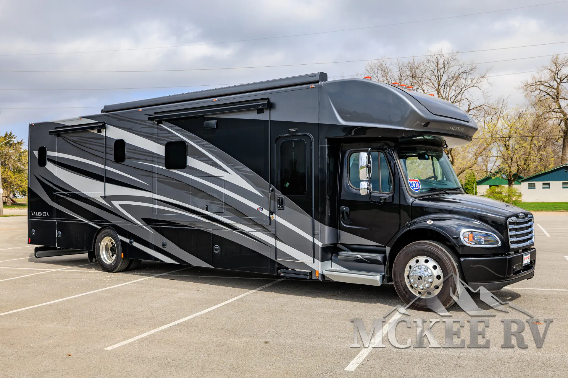 2026 Renegade RV Valencia 39RB - Photo 2