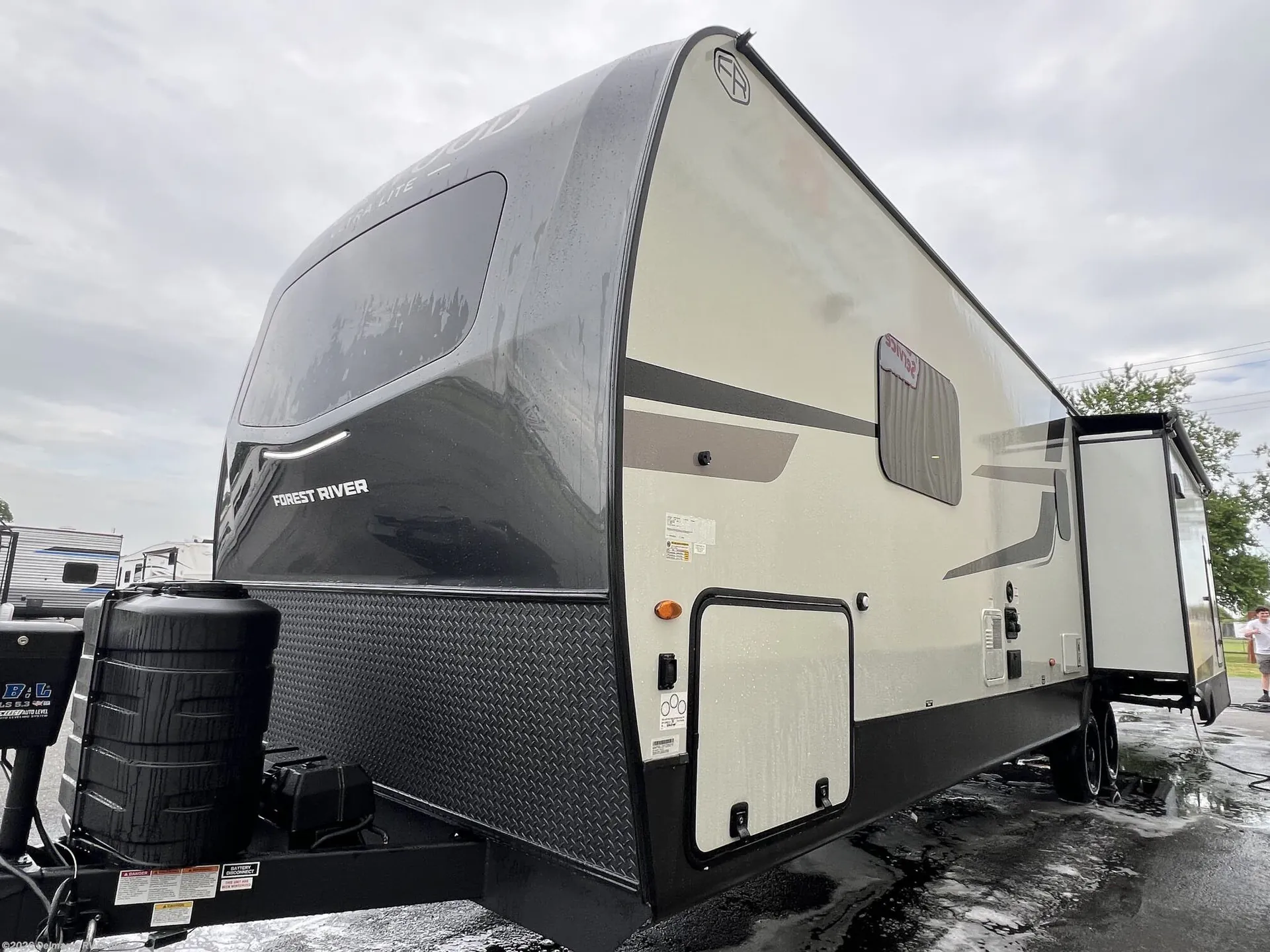 2026 Forest River Rockwood Ultra Lite 2906RL - Photo 3