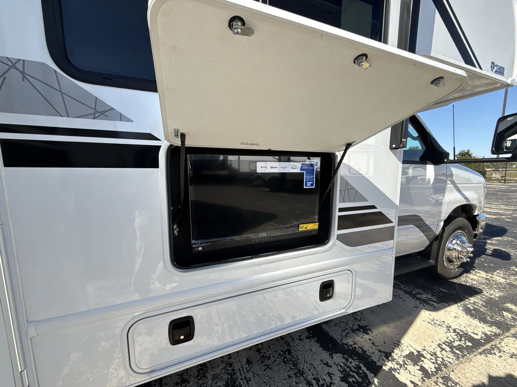 2027 Thor Motor Coach Freedom Elite 31FE, Photos photo 14