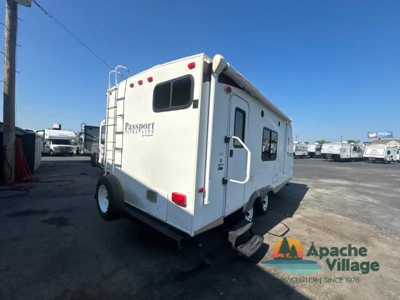 2010 Keystone RV Passport 195RB - Photo 3