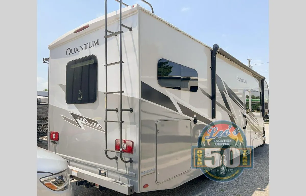 2025 Thor Motor Coach Quantum WS31 - Photo 4