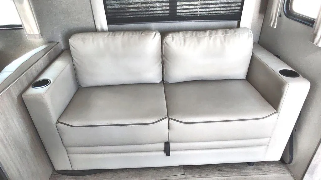 2025 Coachmen Catalina Legacy Edition 243RBS, Photos photo 7