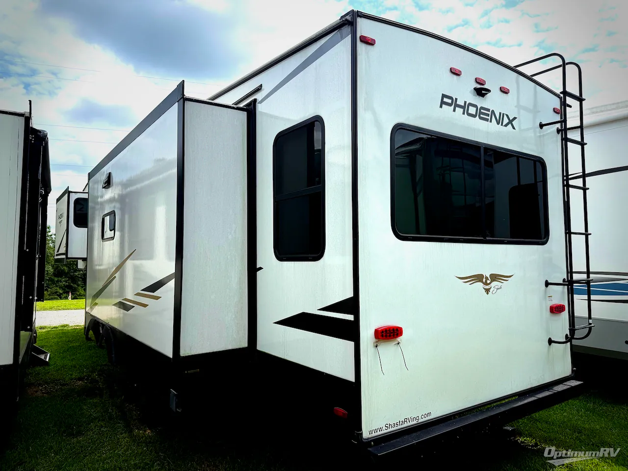 2022 Shasta Phoenix 336RL - Photo 4