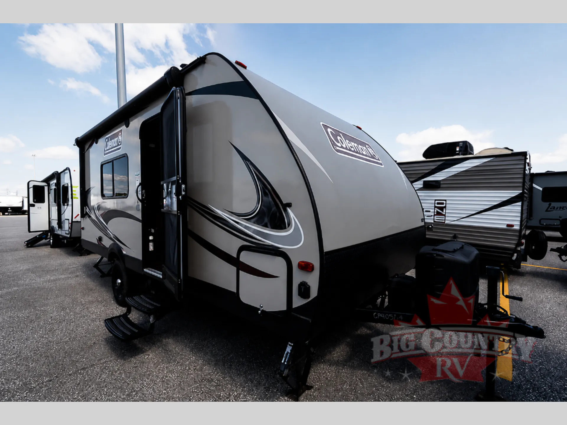 2018 Dutchmen Coleman Light LX 1705RB - Photo 2