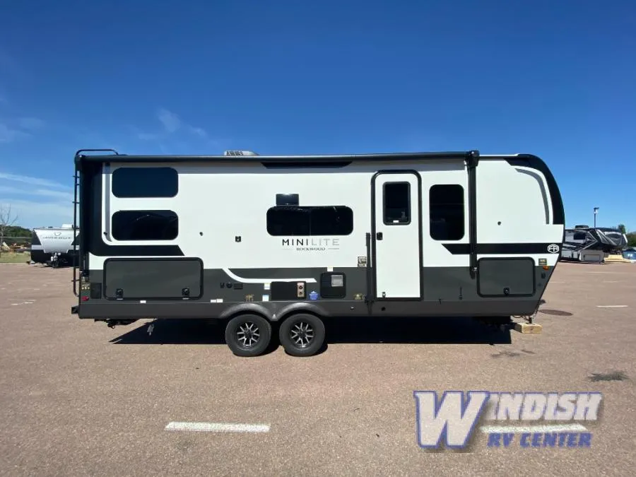 2027 Forest River Rockwood Mini Lite 2509S - Photo 3