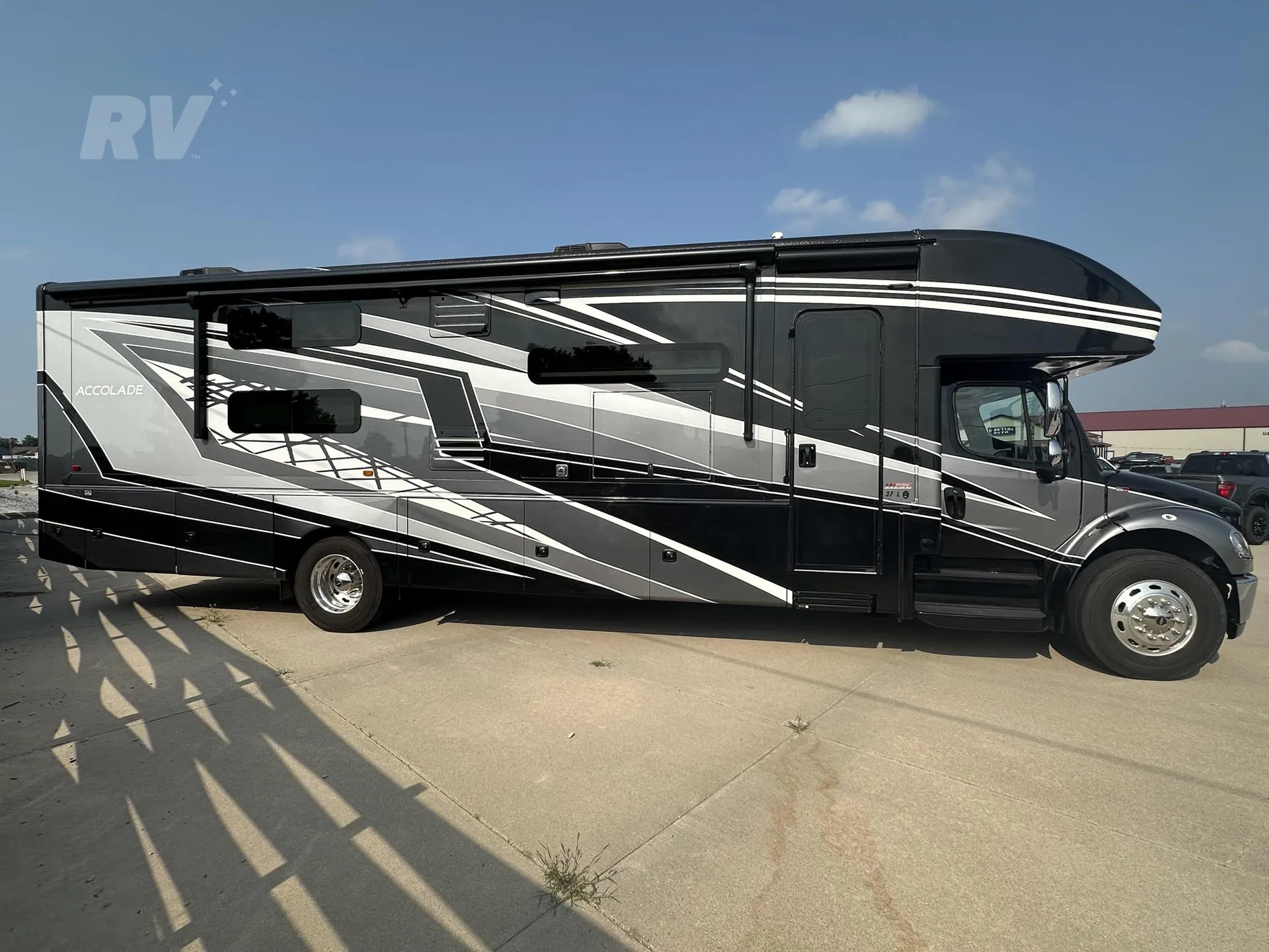 2022 Entegra Coach Accolade 37L dealer photo 2 from Jacobs RVs