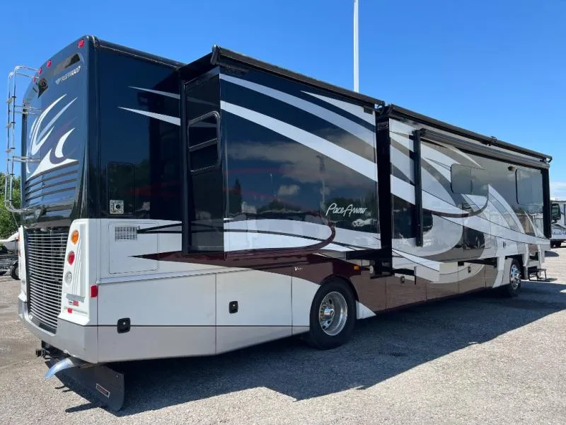 2018 Fleetwood Pace Arrow LXE 38F - Photo 3