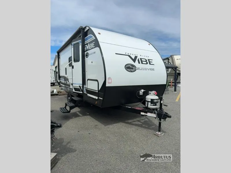 2025 Forest River Vibe 18DB - Photo 2