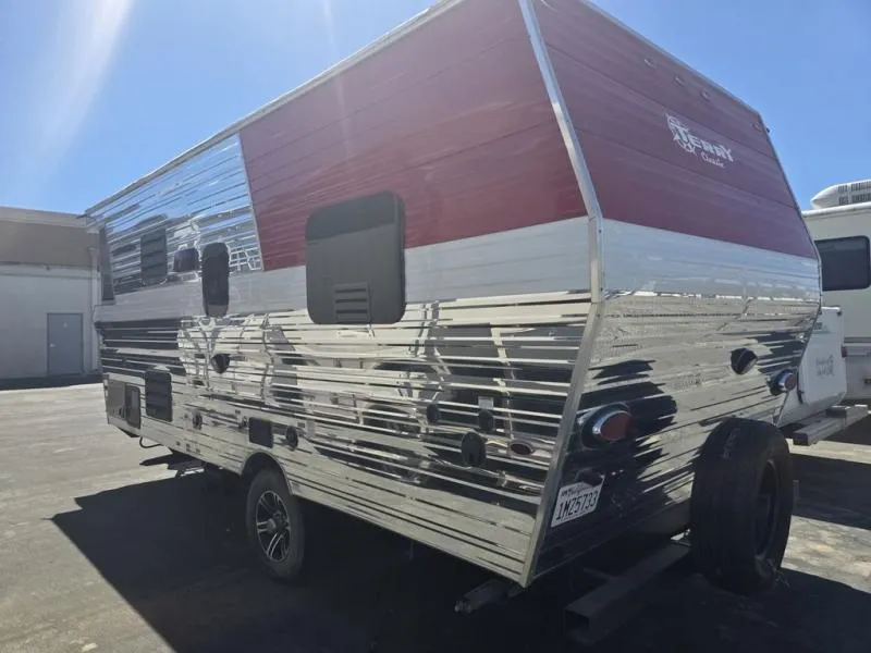 2017 Heartland Terry Classic Used    V21 - Photo 4