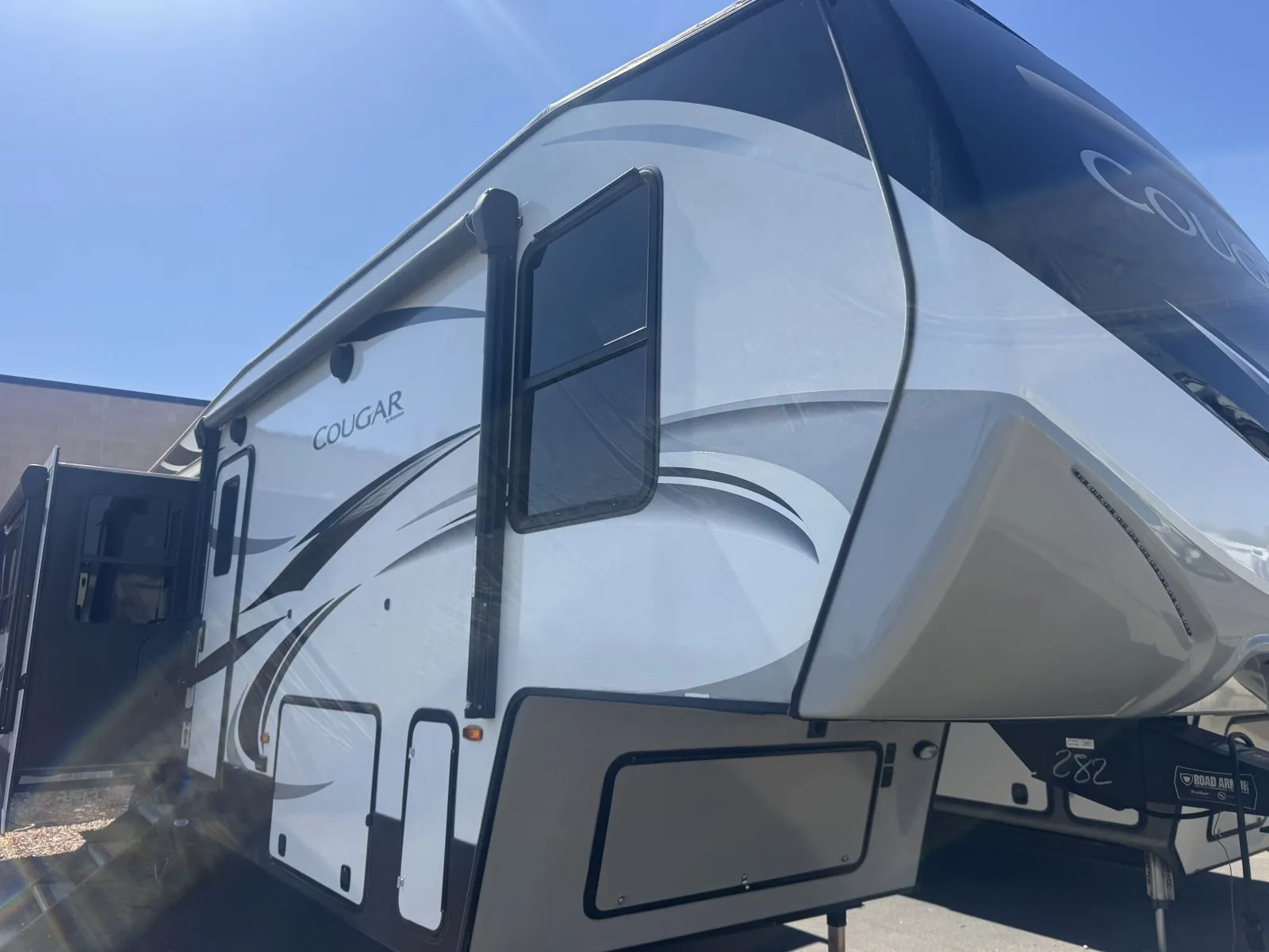 2020 Keystone Cougar 315RLS - Photo 2