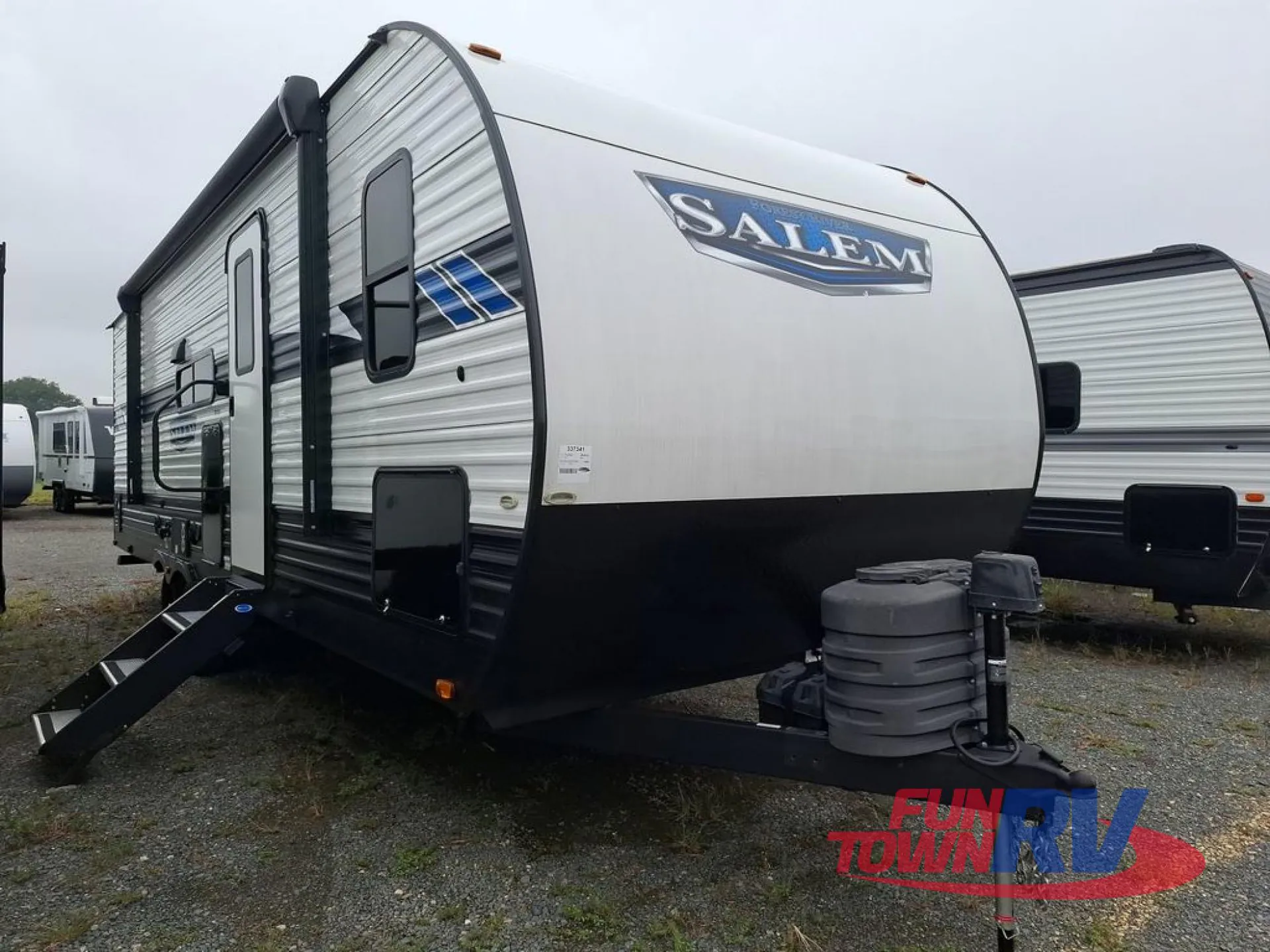2023 Forest River Salem 28DBUD dealer photo 1 from Fun Town RV