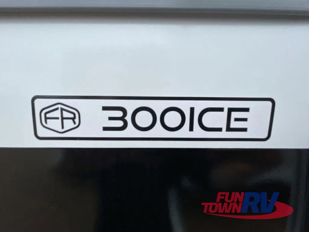 2026 Forest River Wildwood 300ICE, Photos photo 33