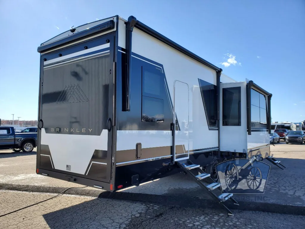 2026 Brinkley Model G 4100, Photos photo 7