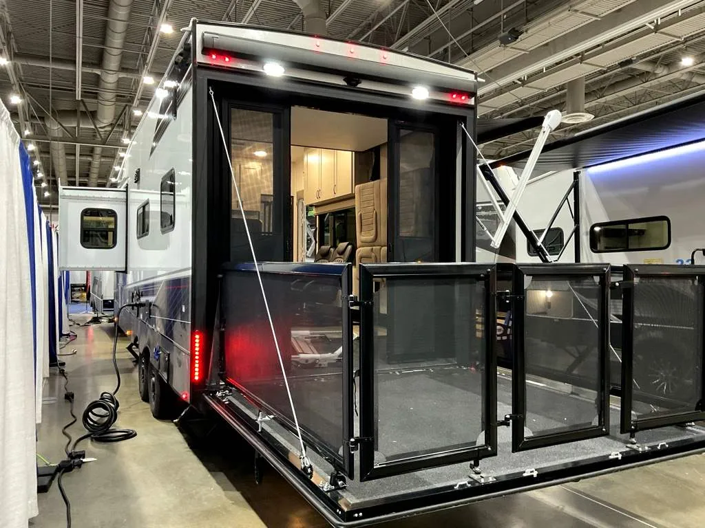 2026 Jayco Seismic Travel Trailer Toy Hauler 214 - Photo 4