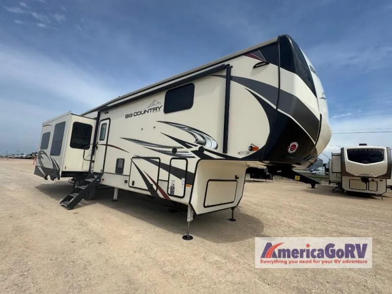 2020 Heartland Big Country Used    3560 SS - Main photo