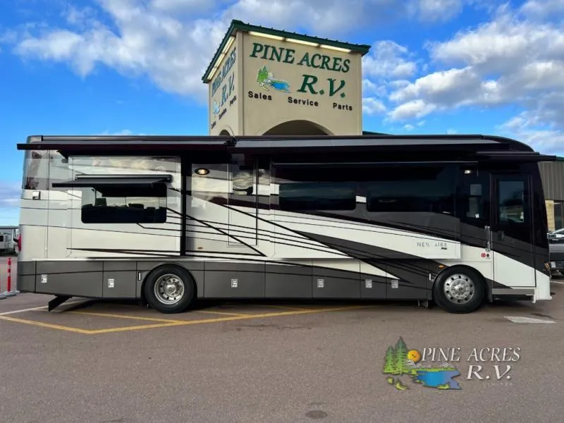 2024 Newmar New Aire 3549 - Photo 2