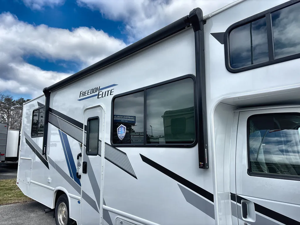 2026 Thor Motor Coach Freedom Elite 28HZ, Photos photo 29