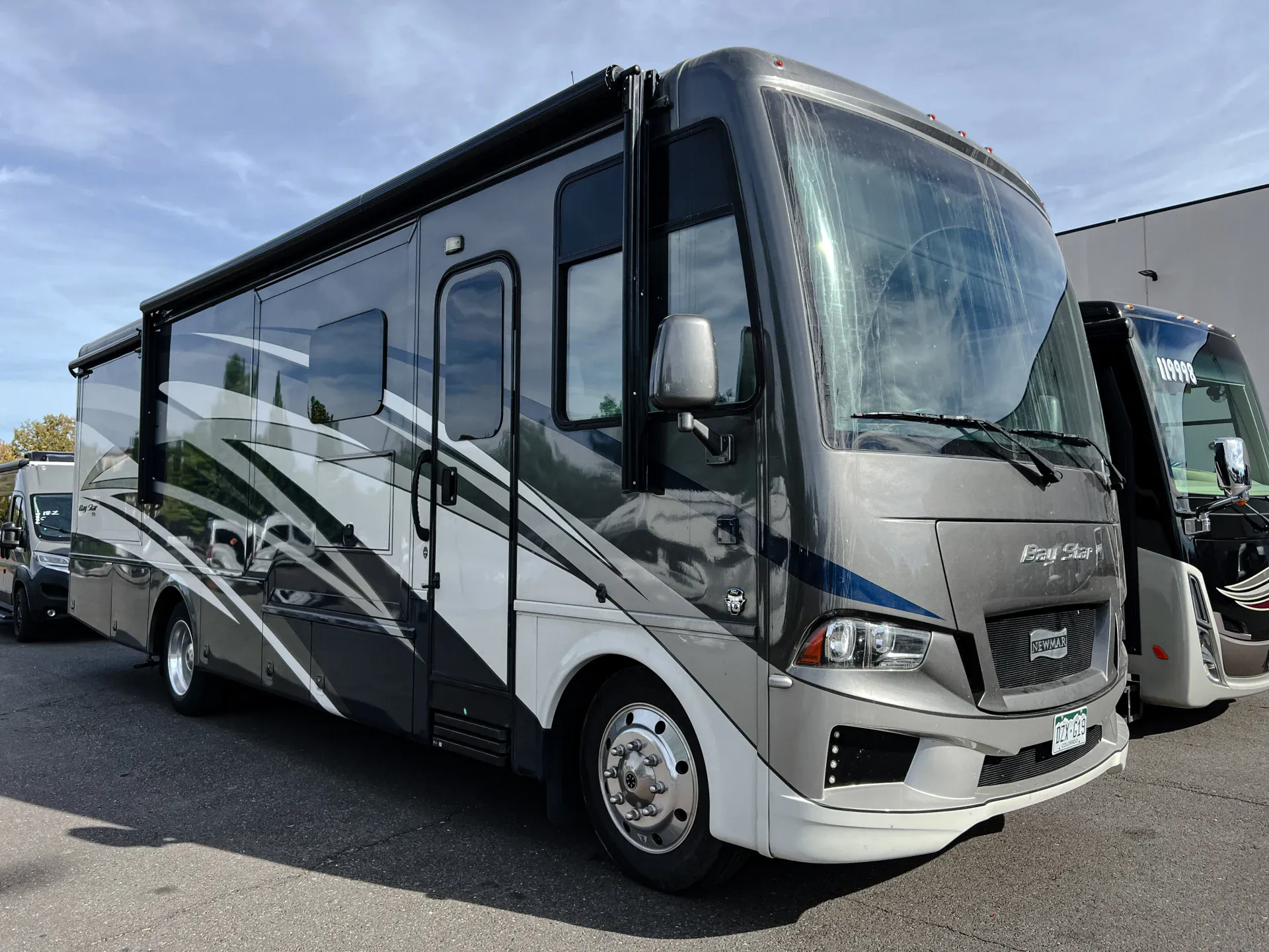 2020 Newmar Bay Star 3226 - Photo 2
