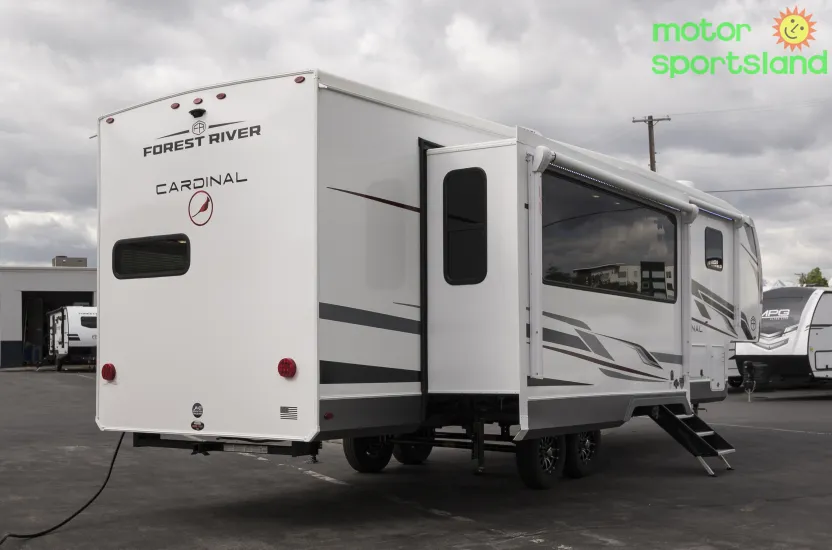 2025 Forest River Cardinal 33CHEF - Photo 4
