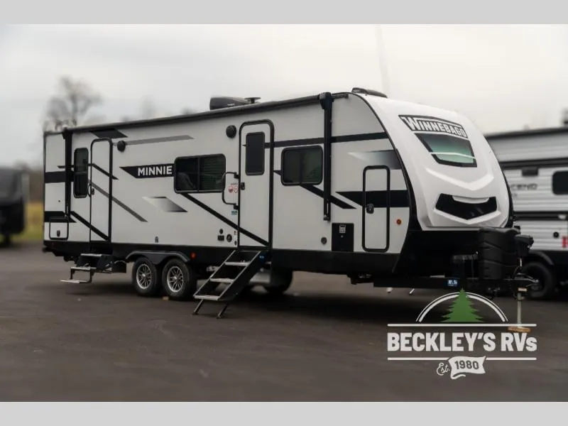 2023 Winnebago Minnie 2832FK - Photo 2