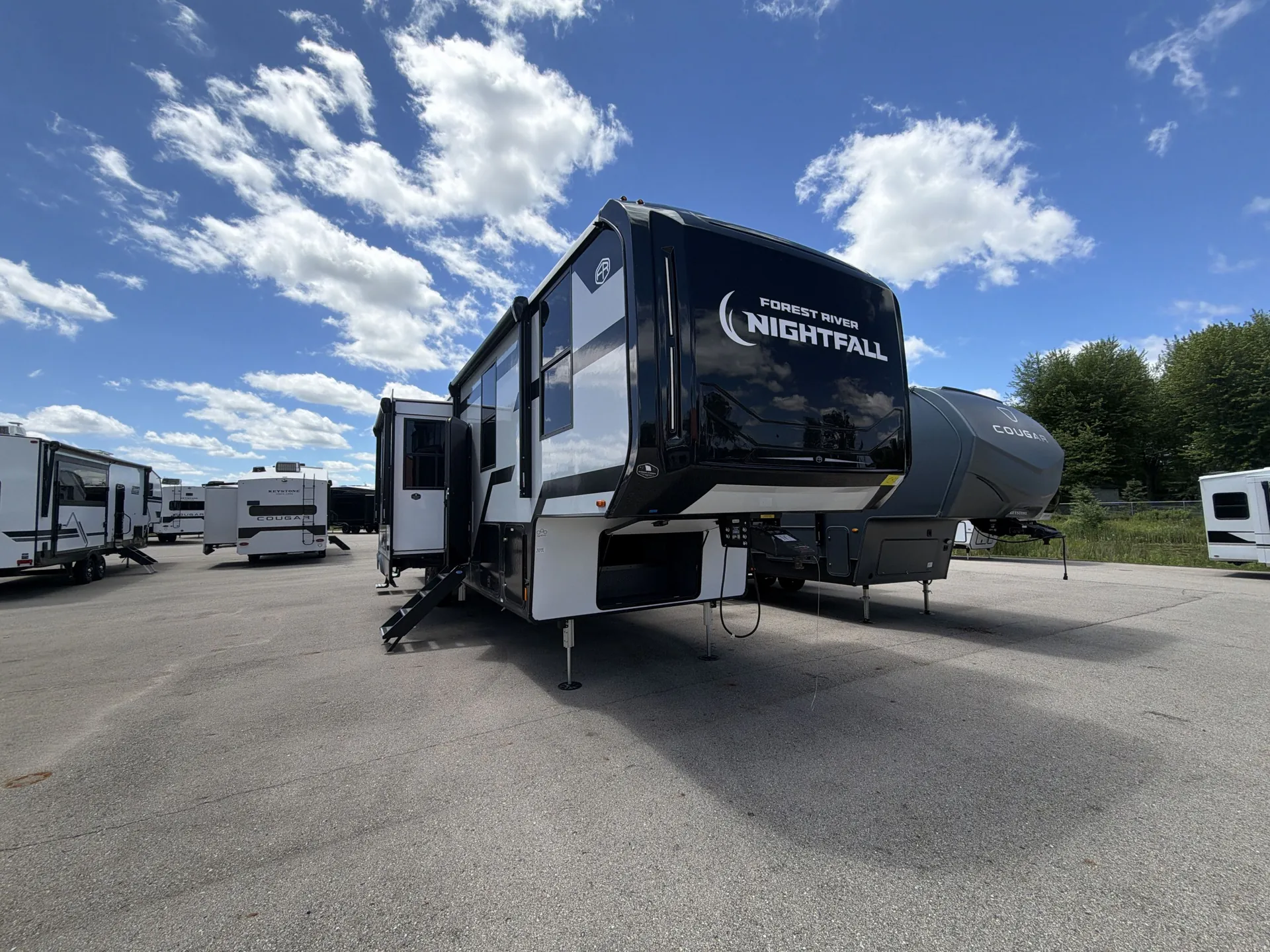 2026 Forest River Nightfall Hd 343NHD - Photo 2