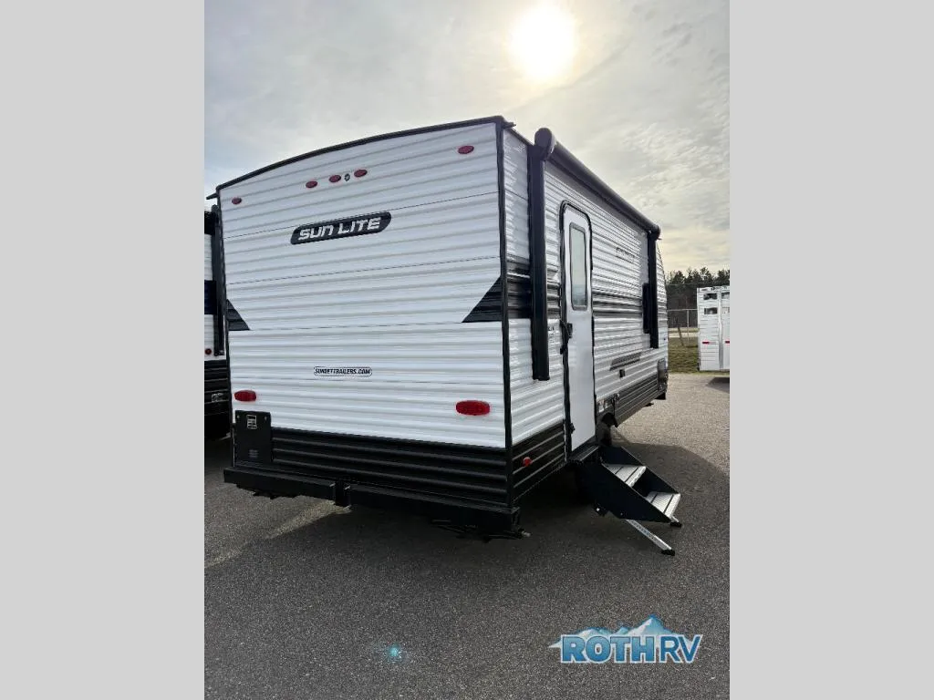 2026 Sunset Park RV Sun Lite LTD 19RB - Photo 4