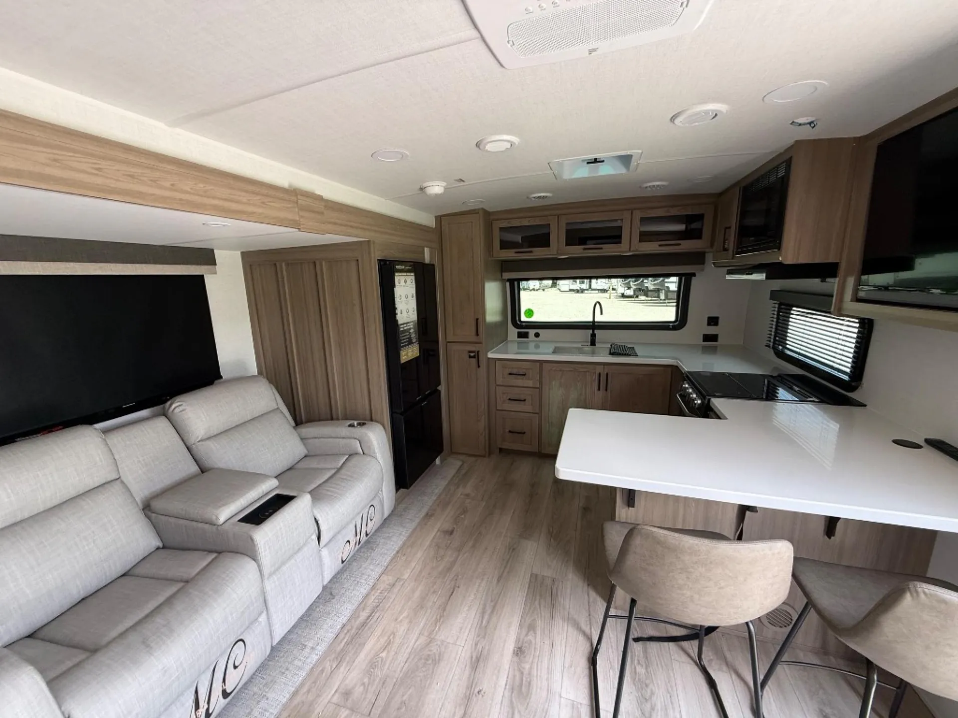 2027 Forest River Rockwood Mini Lite 2523MBR - Photo 3