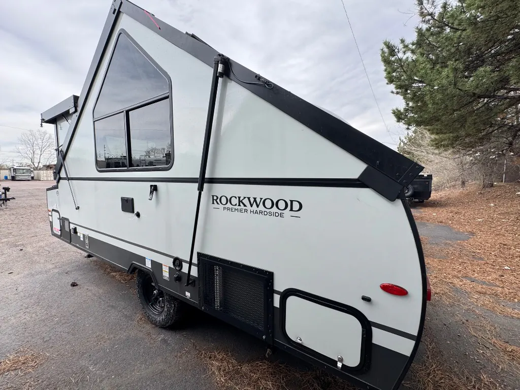 2026 Forest River Rockwood Hardside Series A213HS - Photo 4