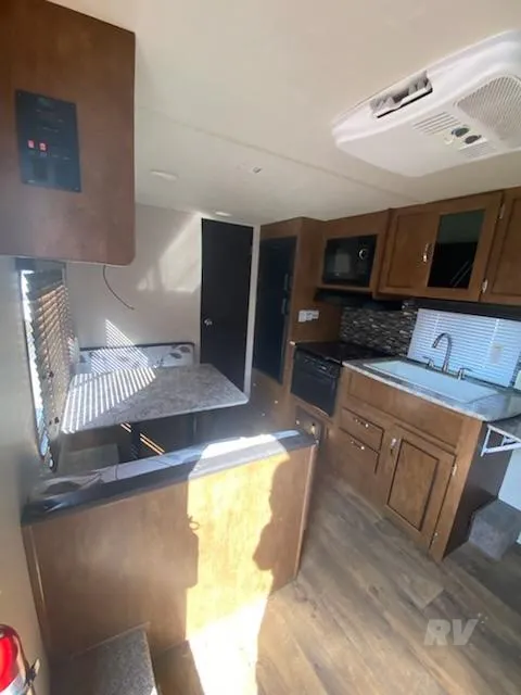 2018 Forest River Salem Cruise Lite 241QBXL, Photos photo 4