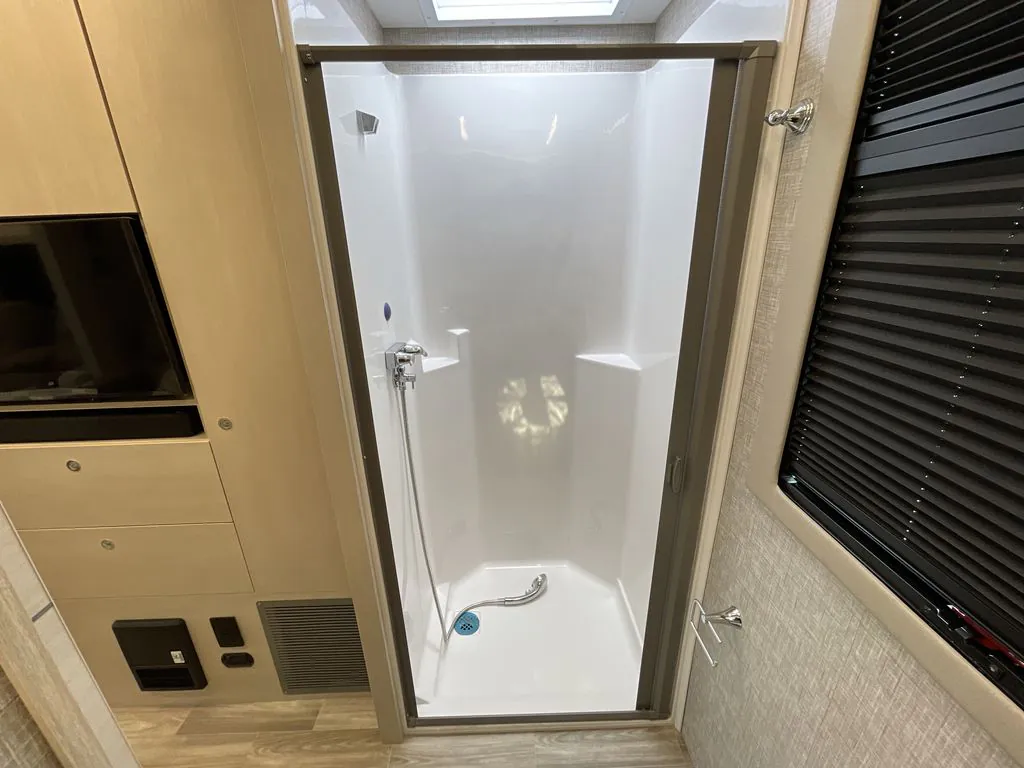 2026 Tiffin Wayfarer 25 XRW, Photos photo 25