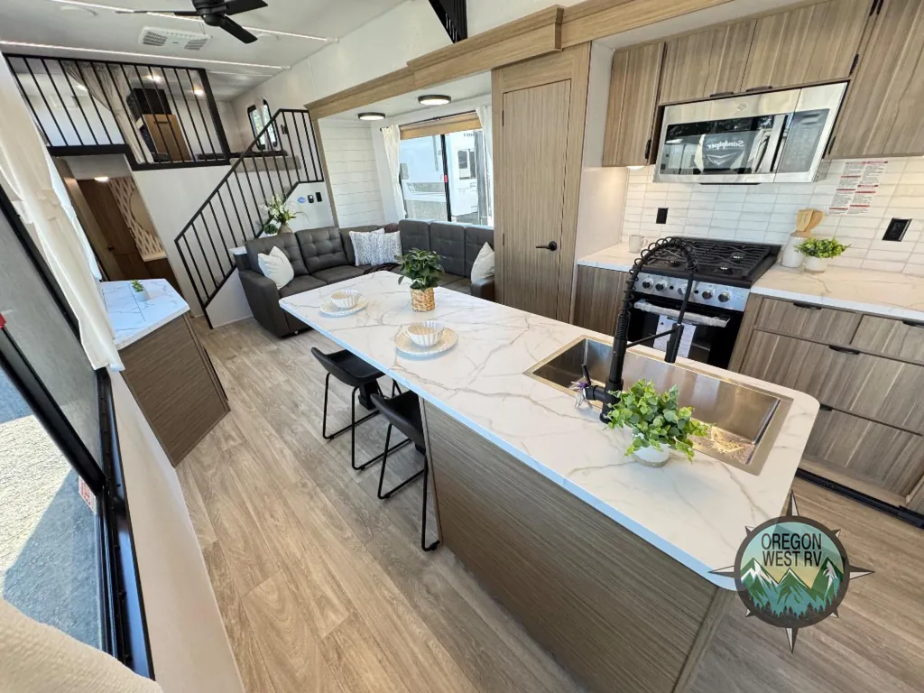2027 Forest River Salem Grand Villa 42ICE, Photos photo 9