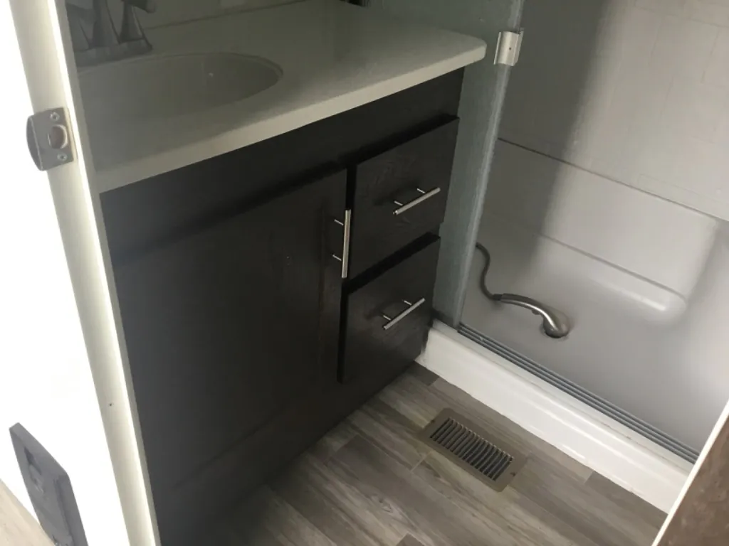 2020 Forest River Salem Grand Villa 42DL, Photos photo 40
