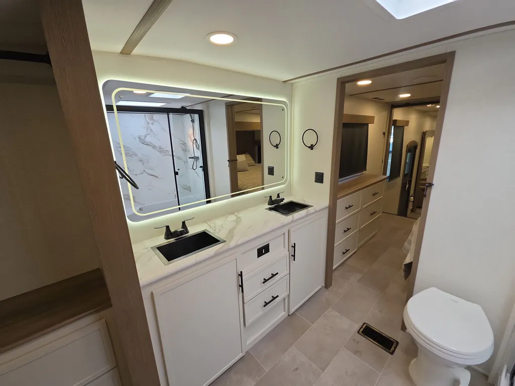 2027 Forest River Impression 360MYR, Photos photo 18