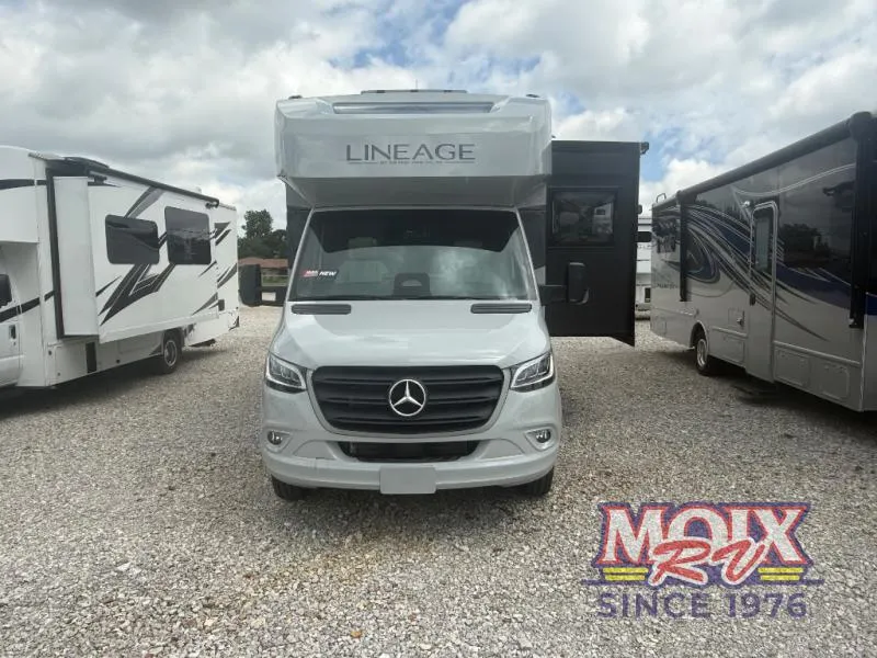 2027 Grand Design Lineage Series M 25FW - Photo 4